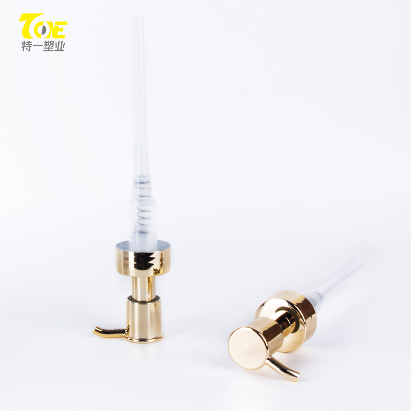 round pet shampoo bottle